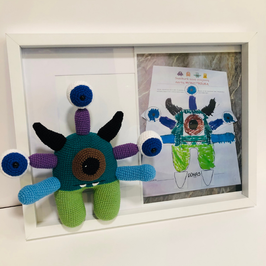 Svajonių monstriukas – rankų darbo žaislas pagal vaiko piešinį